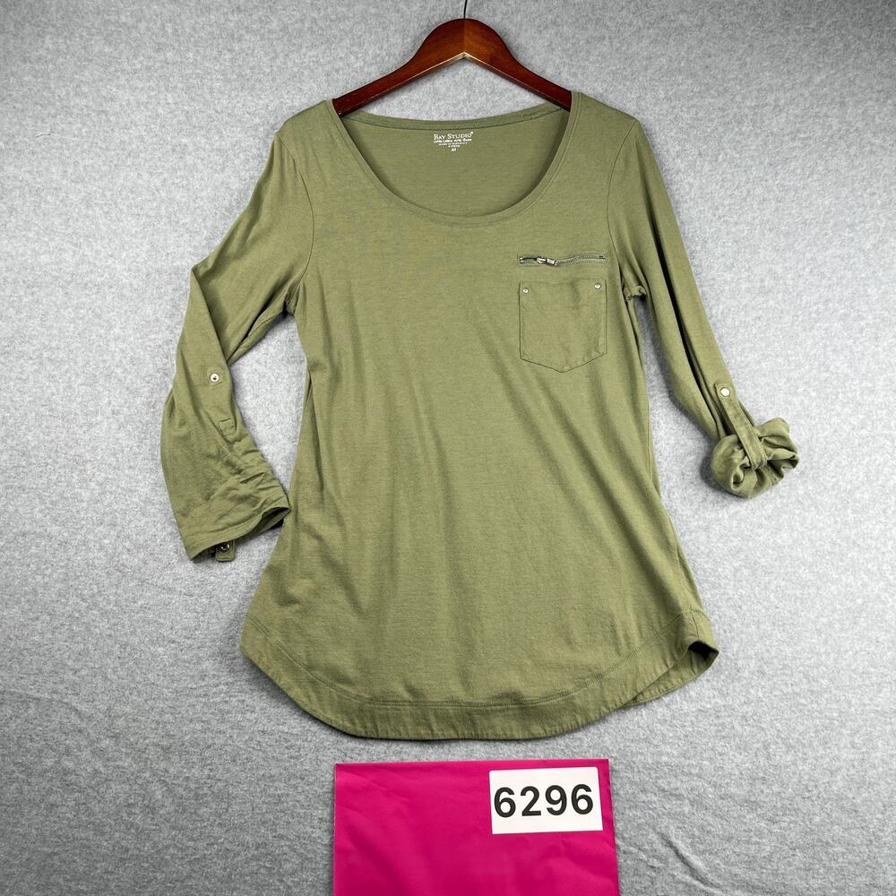 Bay Studio 3/4 Sleeve Roll Tab Shirt Womens Medium Olive Green Lightweight Casua